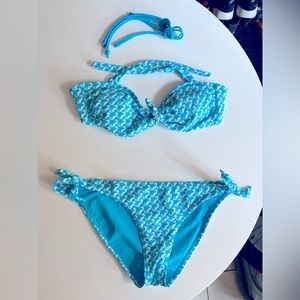 GAP Women’s Sea Horse Bikini Blue and White Bikini Sea Horse Pattern Size S & XS